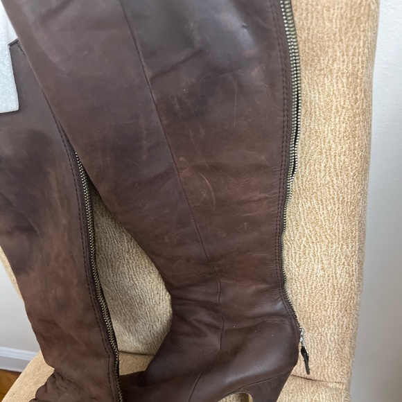 Old Used high heel boots , good condition - Picture 4 of 6